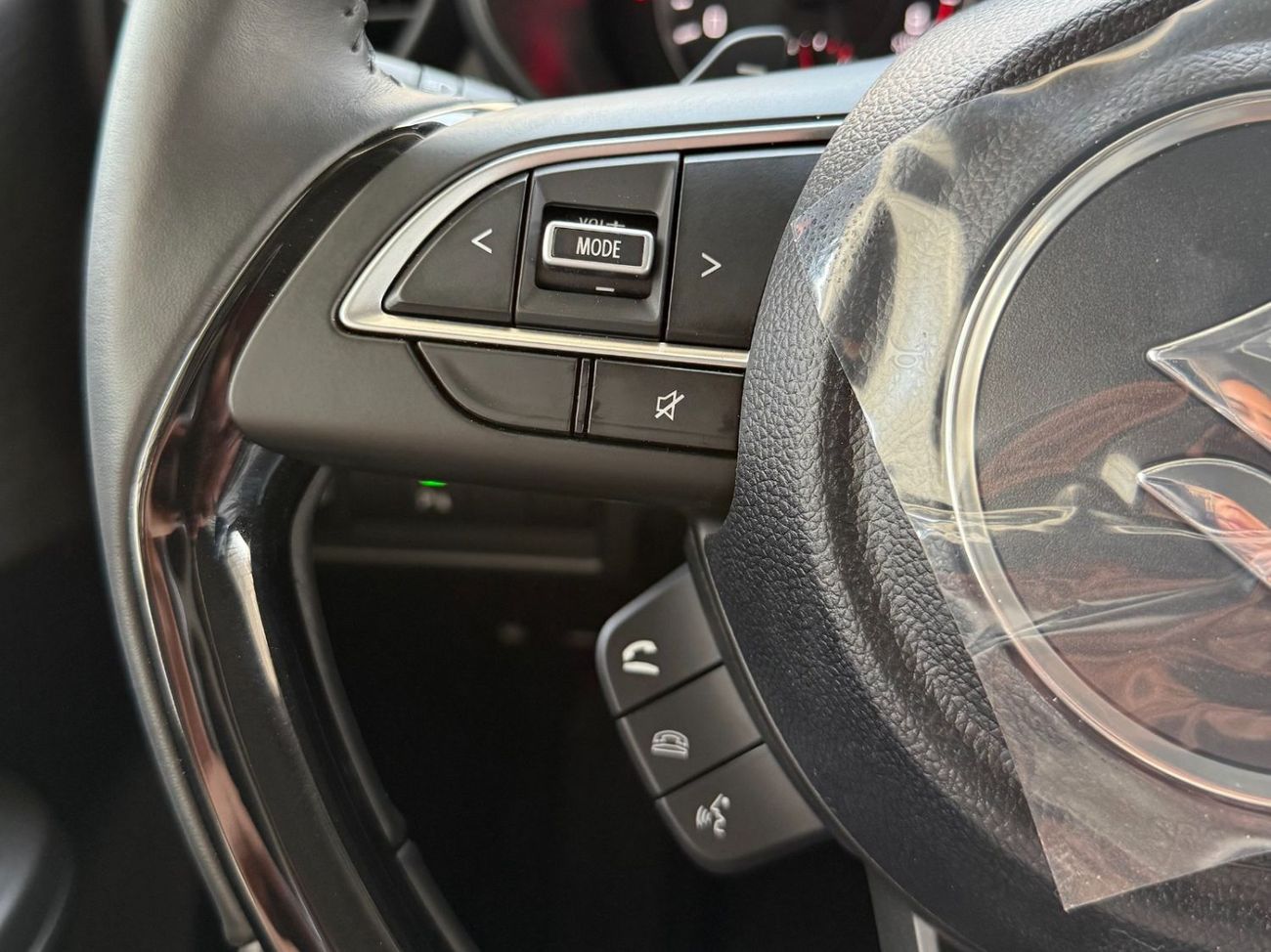 سوزوكي سويفت SWIFT 1.2 GLX 2-tone **EXPORT ONLY**التصدير فقط خارج الخليج**