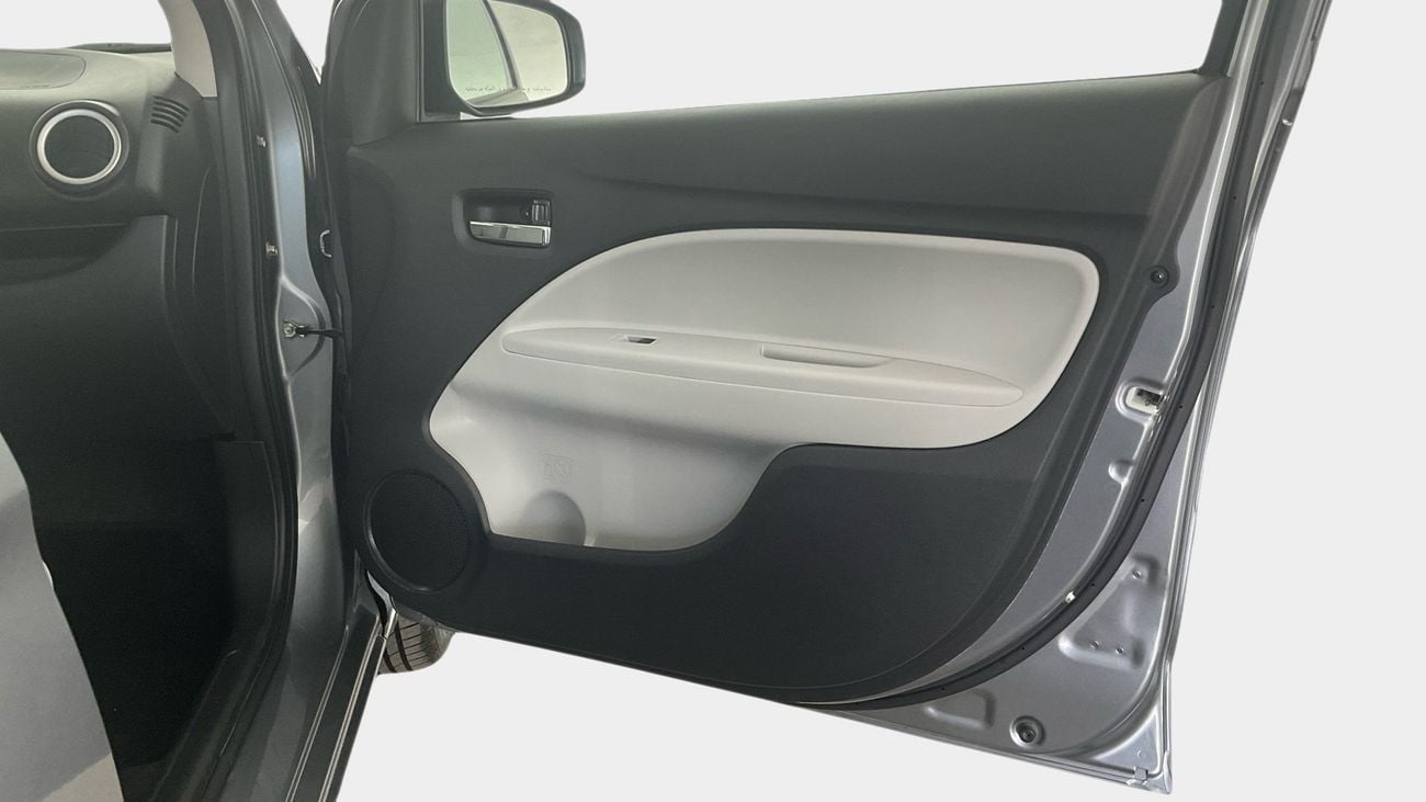 ميتسوبيشي اتراج GLX Full | upto AED 20,000 Ramadan Discount | شامل الضمان | 0 ﺪﻔﻋﺓ ﺃﻮﻟﻯ