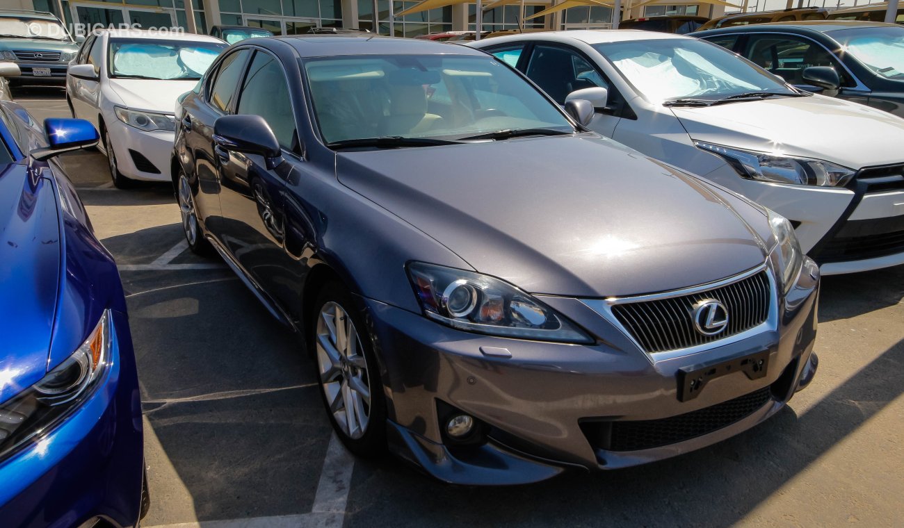 Lexus IS300