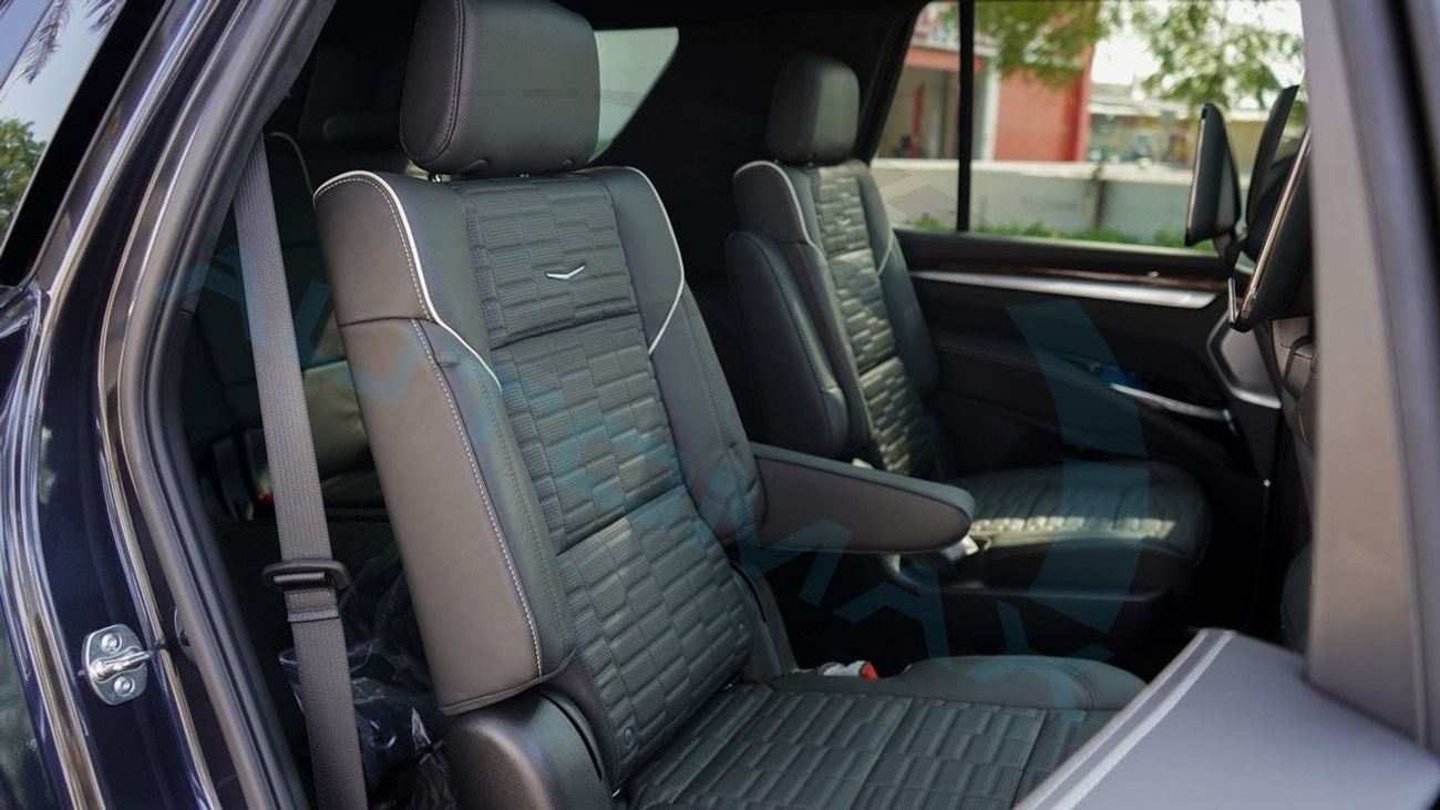 كاديلاك إسكالاد 600 Sport Platinum V8 6.2L 0Km 2025 With 5 Years Or 200,000 Km Warranty @Official Dealer