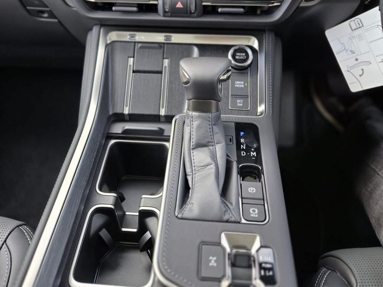 لكزس GX550 SPORT LUXURY (EXPORT ONLY) RIGHT HAND DRIVE 3.6L V6 in RIGHT HAND DRIVE (EXPORT ONLY)