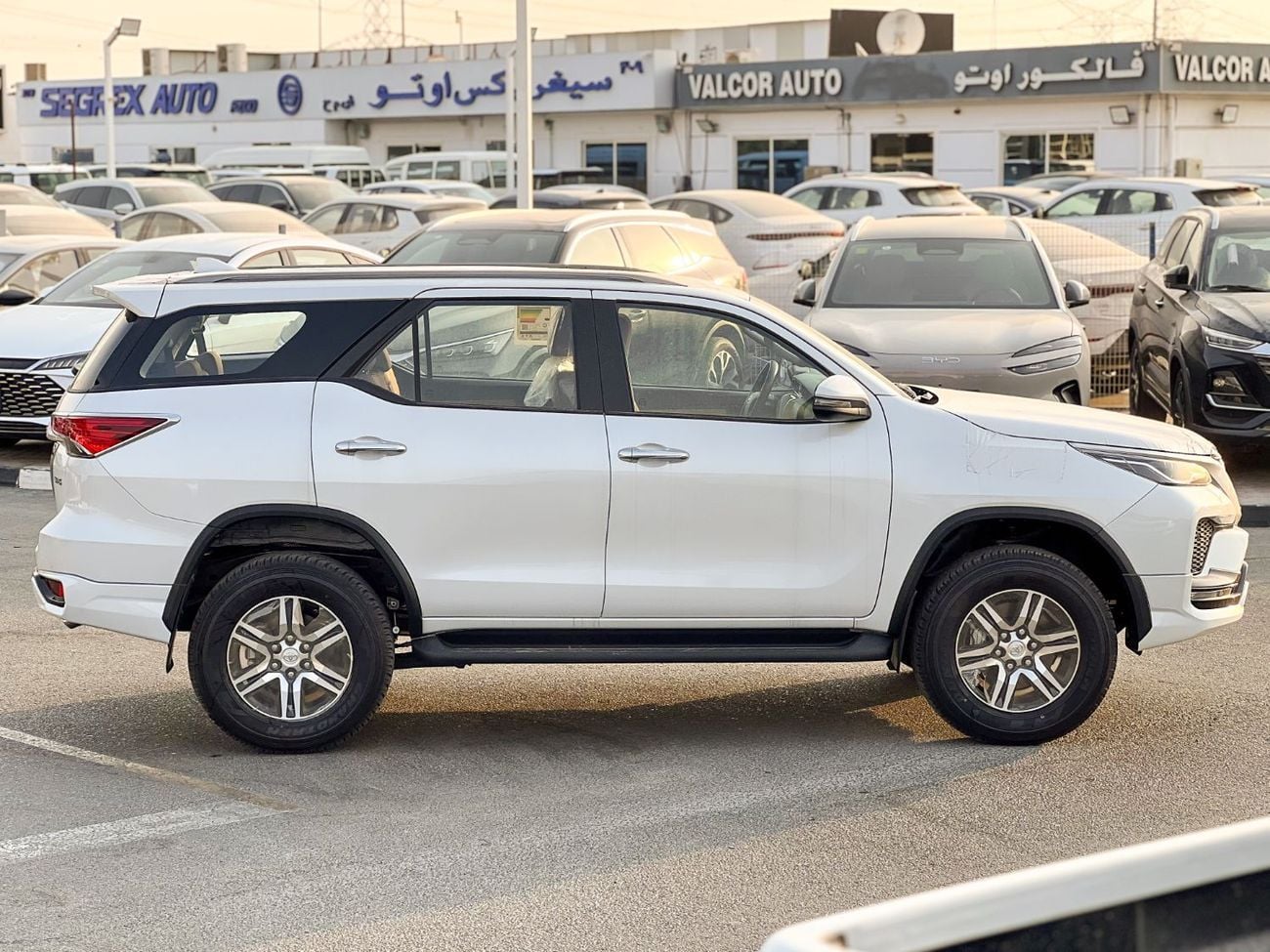 تويوتا فورتونر Fortuner 2.7L G - EXPORT ONLY - TOYOTA FORTUNER 2.7L G