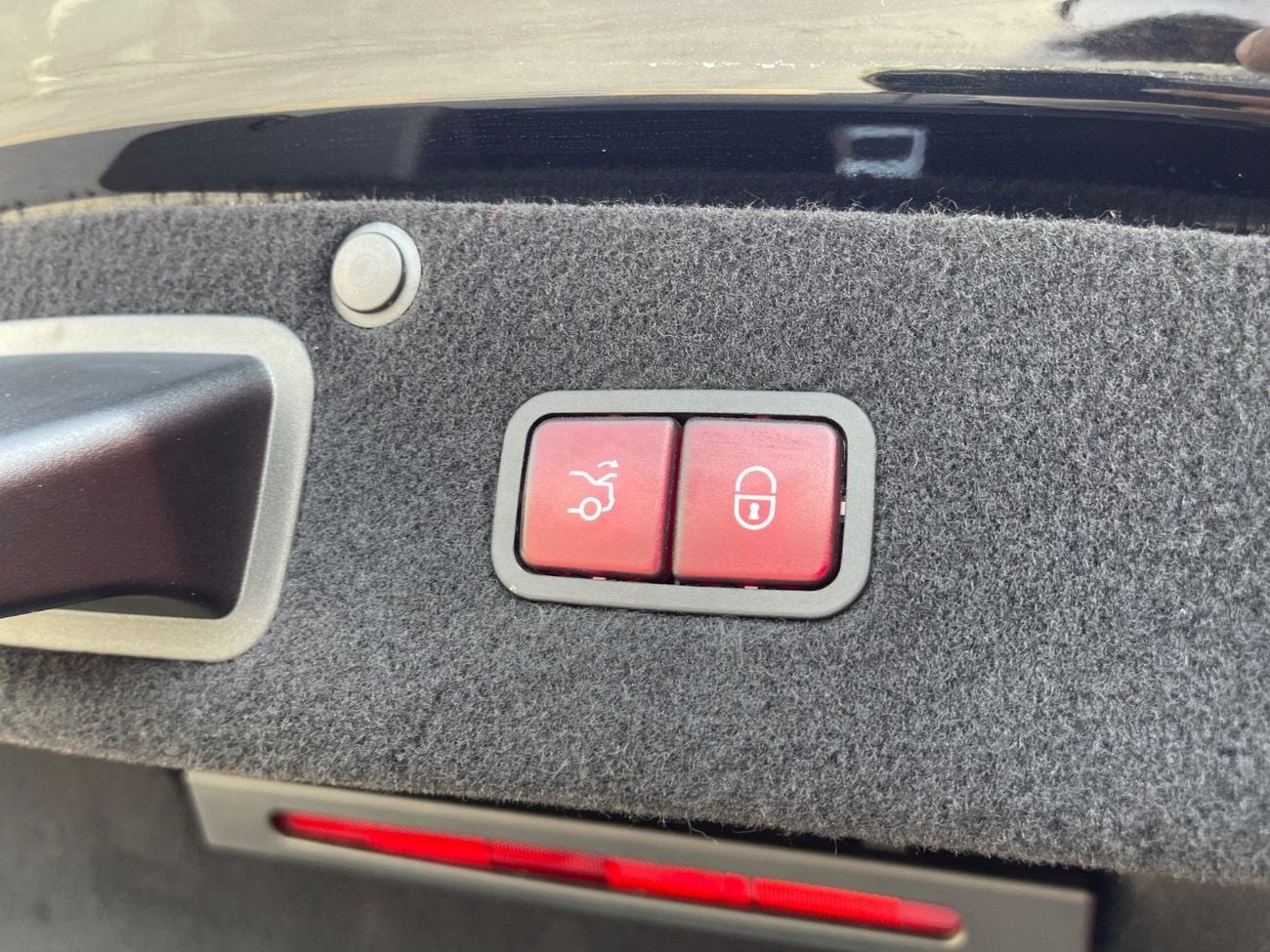 Mercedes Benz S400 STANDARD GCC EMC