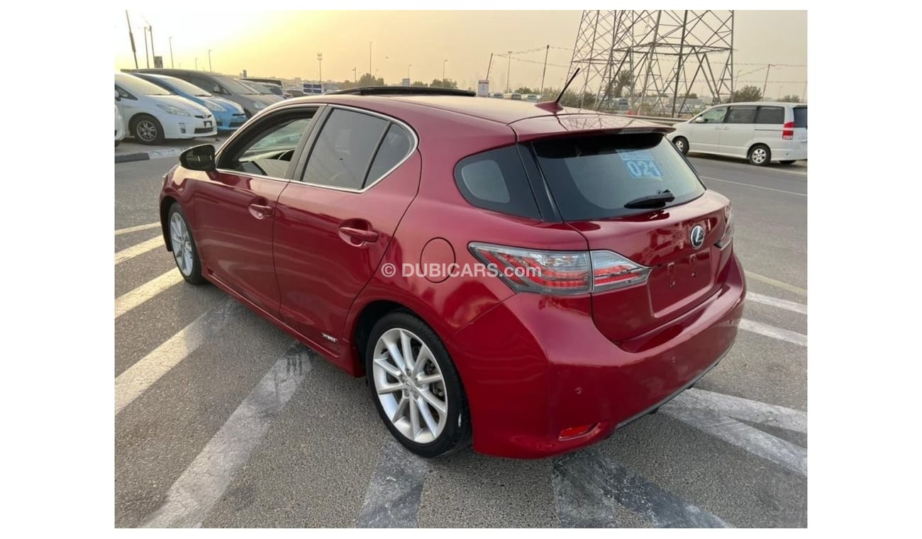 Lexus CT 200h 2011 Lexus CT 200H Hybrid Full Option Very Well Maintained Vehicle
