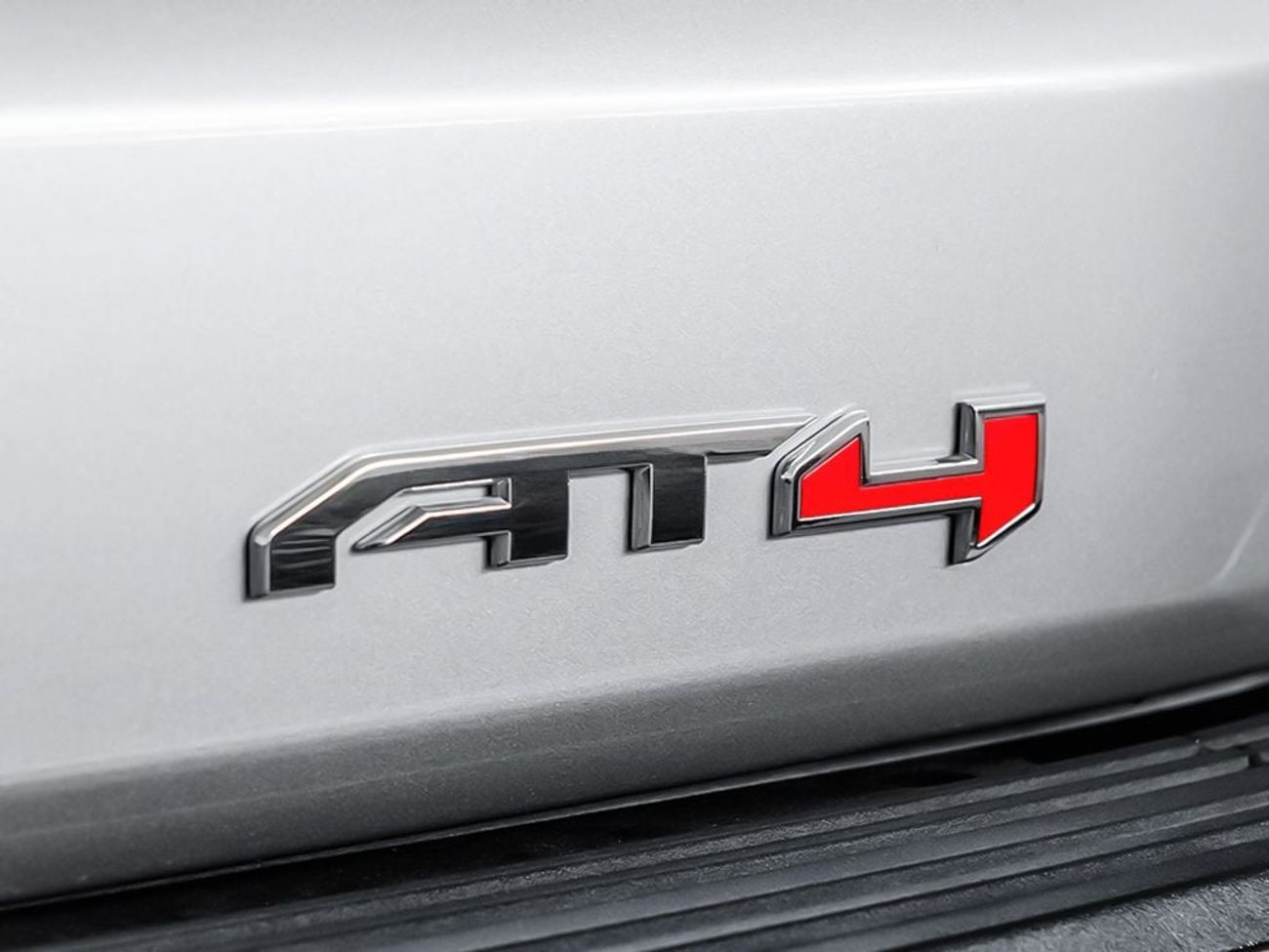 GMC Yukon 5.3 V8 AT4 (AWD)