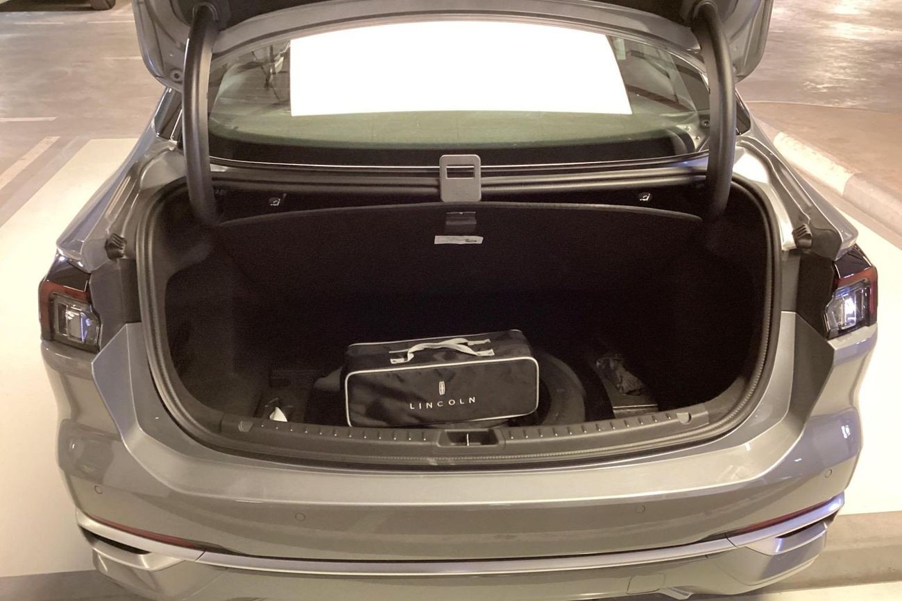 فورد توروس Titanium | National Day Celebration | شامل الضمان | 0 ﺪﻔﻋﺓ ﺃﻮﻟﻯ