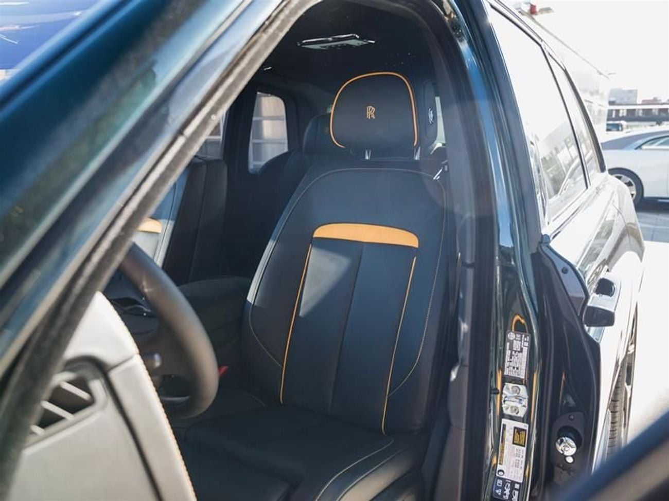 Rolls-Royce Cullinan Black Badge Brand New * Export Price*