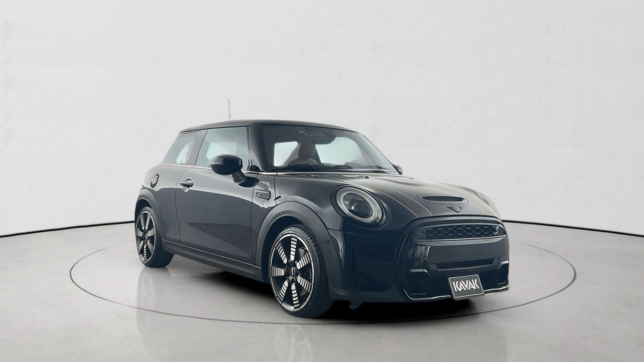Mini Cooper S Standard | upto AED 20,000 Ramadan Discount | Guaranteed Warranty | 0 Down Payment