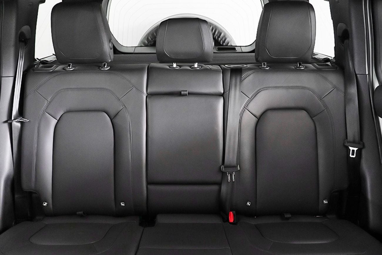 Land Rover Defender 110 HSE P400 3.0L