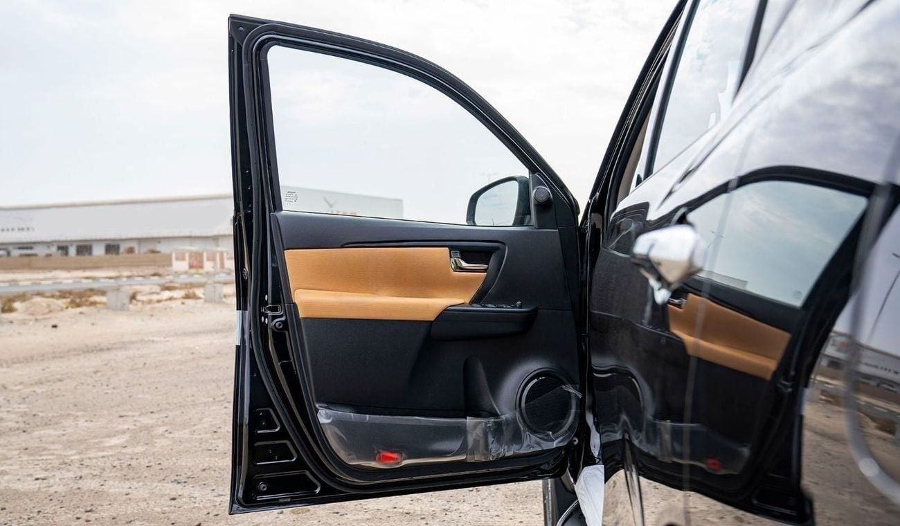 تويوتا فورتونر EXR Toyota Fortuner 2.7L Petrol AT MY20245only for export