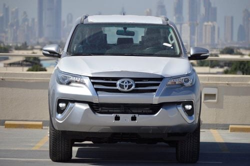 تويوتا فورتونر SR5 Luxury 2.4L Automatic