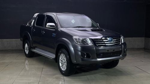 Toyota Hilux diesel 3.0 liter ,right hand drive ,auto transmission ,only for export available