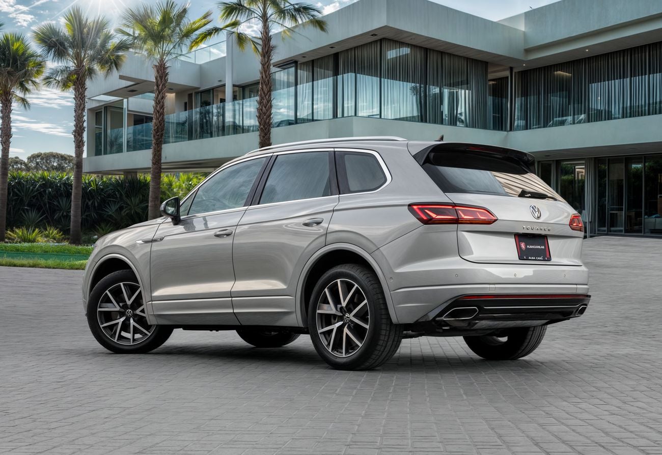 فولكس واجن طوارق Touareg R-Line | 3,134 P.M | 0% Downpayment | ONE OWNER!
