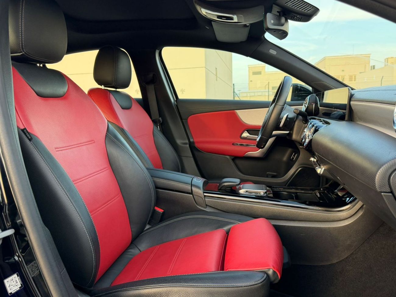 Mercedes-Benz A 200 Premium 2.0L