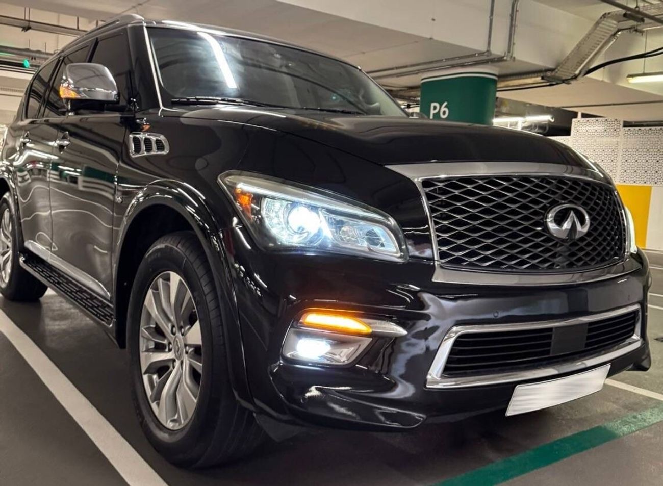 Infiniti QX80