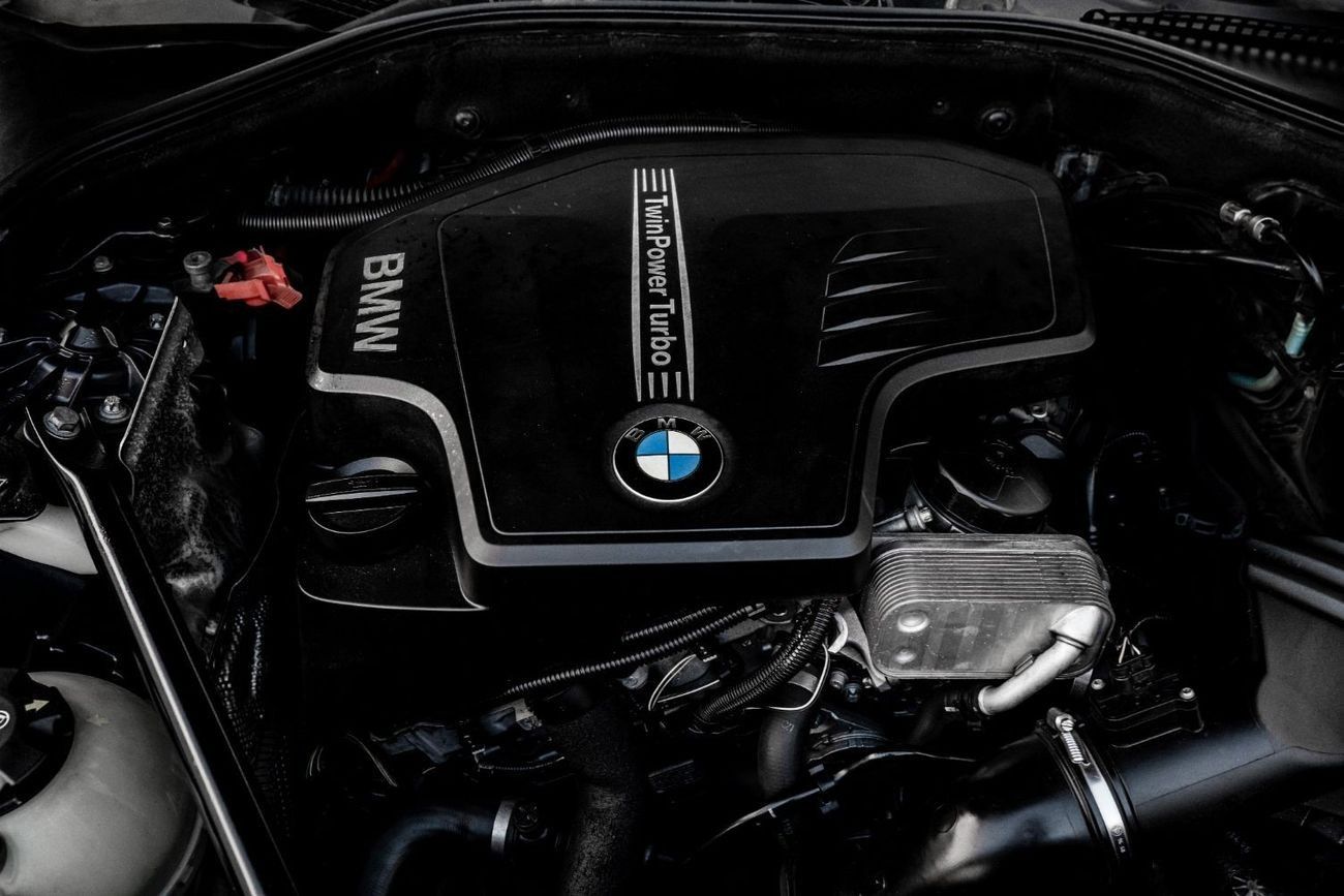 BMW 520i 520i  | 1,627 P.M (3 Years)⁣ | 0% Downpayment | Immaculate Condition!