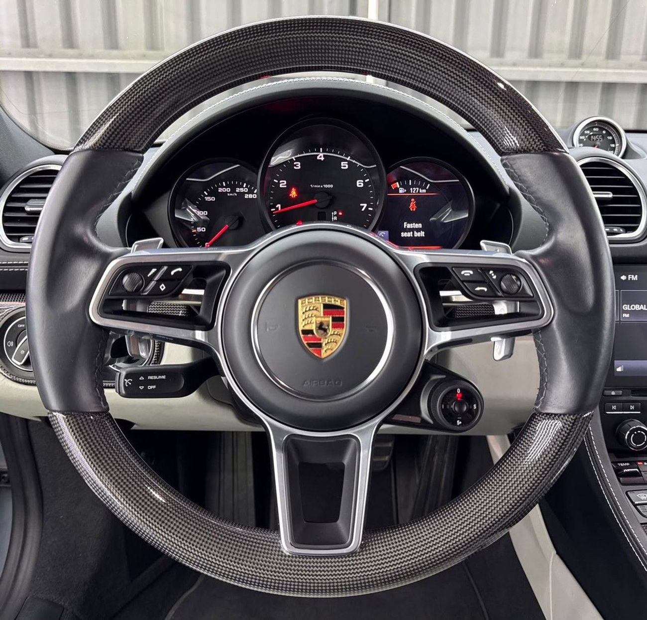 بورش كايمان 718 STYLE EDITION Porsche 718 cayman | GCC |  Rare ARCTIC Grey | Low Mileage