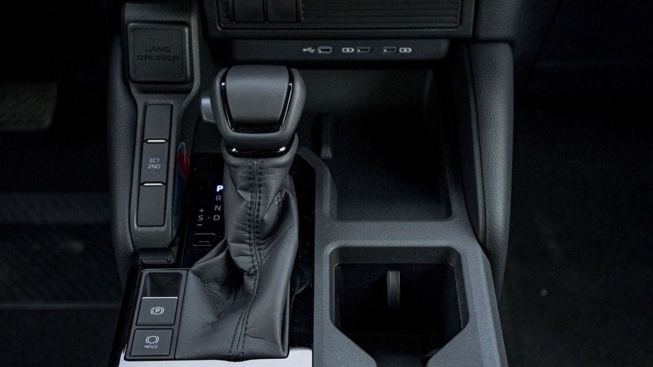 Toyota Prado (LHD) TOYOTA PRADO 250 TXL 2.7P AT LIMITED MY2025 – WHITE