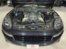 Porsche Cayenne Turbo S 4.8L (570 HP) 2016 | CARBON CERAMIC BRAKES (PCCB) | CARBON INTERIOR PACKAGE | SUNROOF