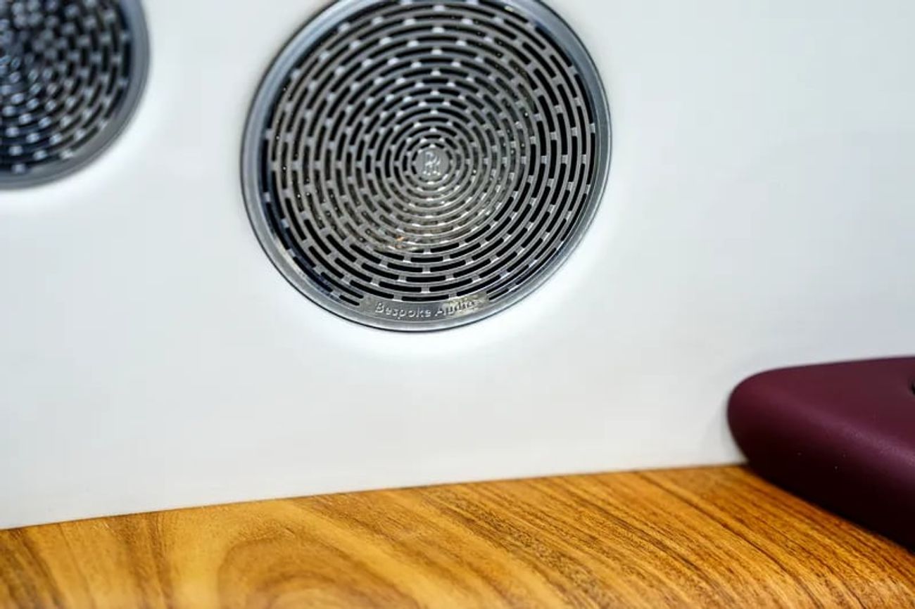 Rolls-Royce Cullinan Bespoke Audio, Rear-Seat Entertainment, Dealer Warranty Till 29/03/2026!!