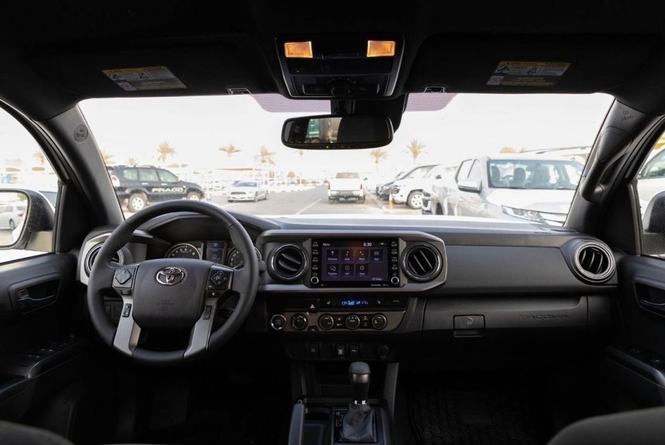 Toyota Tacoma 2022 Toyota Tacoma 3.5 TRD Sport- White inside Black | Export Only