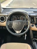 Toyota RAV4 XLE 4WD sunroof and Full Option