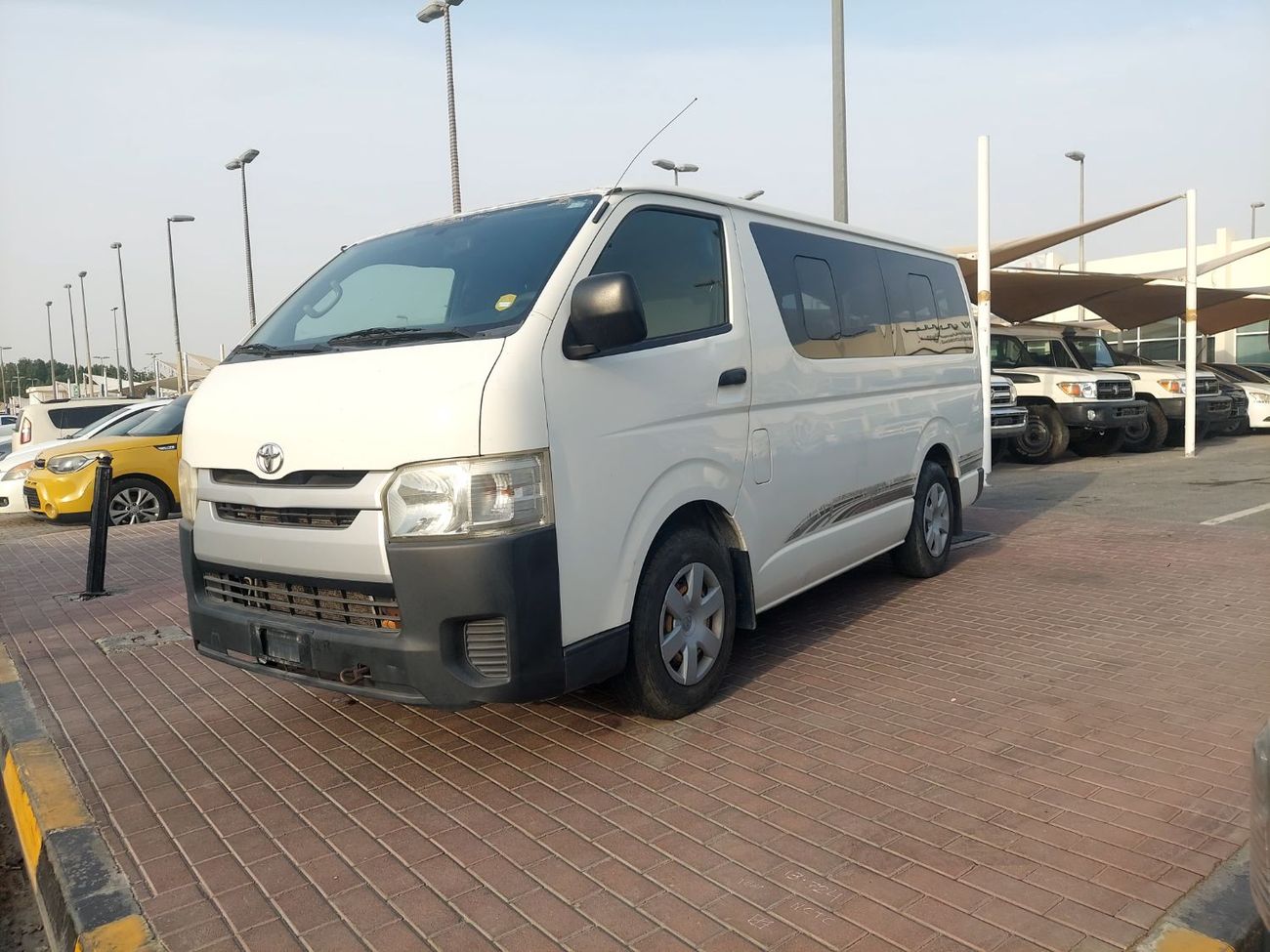 Toyota Hiace 2.5l DIESEL MANUAL TRANSMISSION
