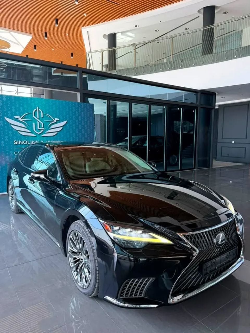 Lexus LS PLATINUM