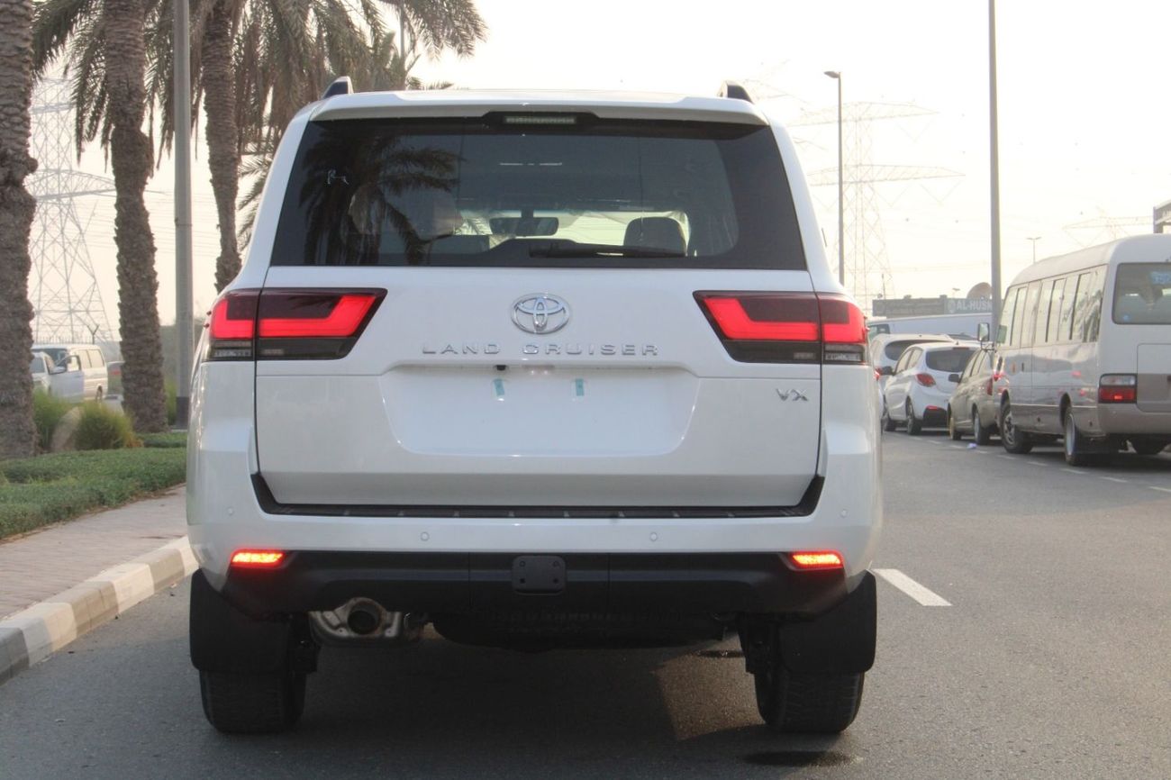 تويوتا لاند كروزر TOYOTA LANDCRUISER 300 4.0L V6 PETROL VX AUTO