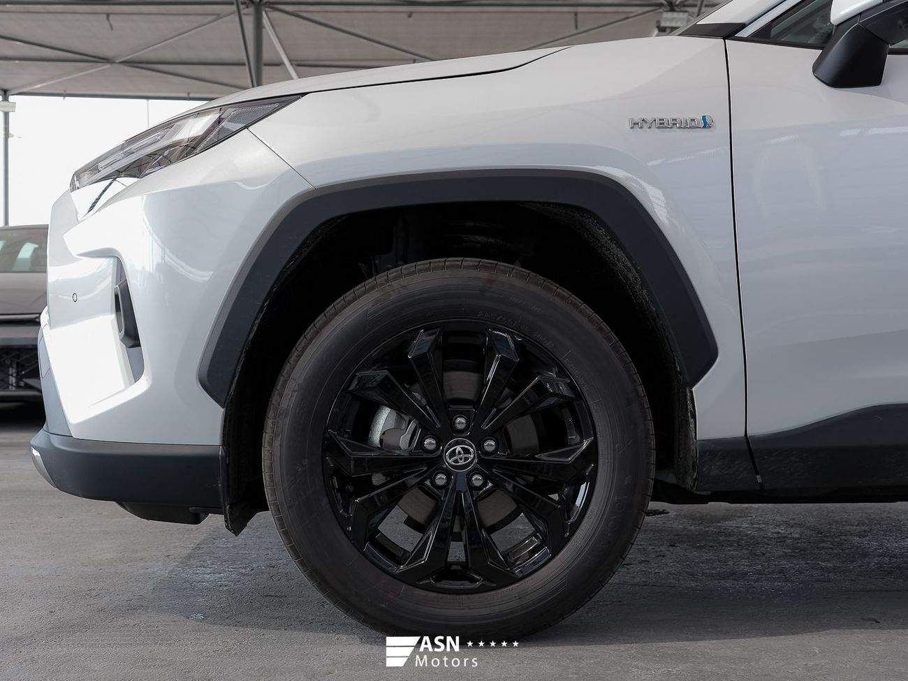 Toyota RAV4 2.5L Hybrid E-CVT AWD Elite Plus Edition 2025 (Export Price)