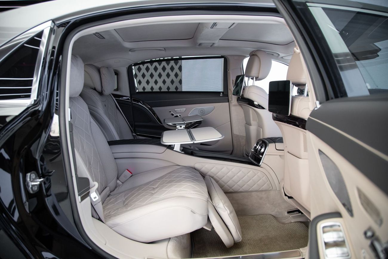 مرسيدس مايباخ S650 مايباخ Mercedes Benz Maybach S650