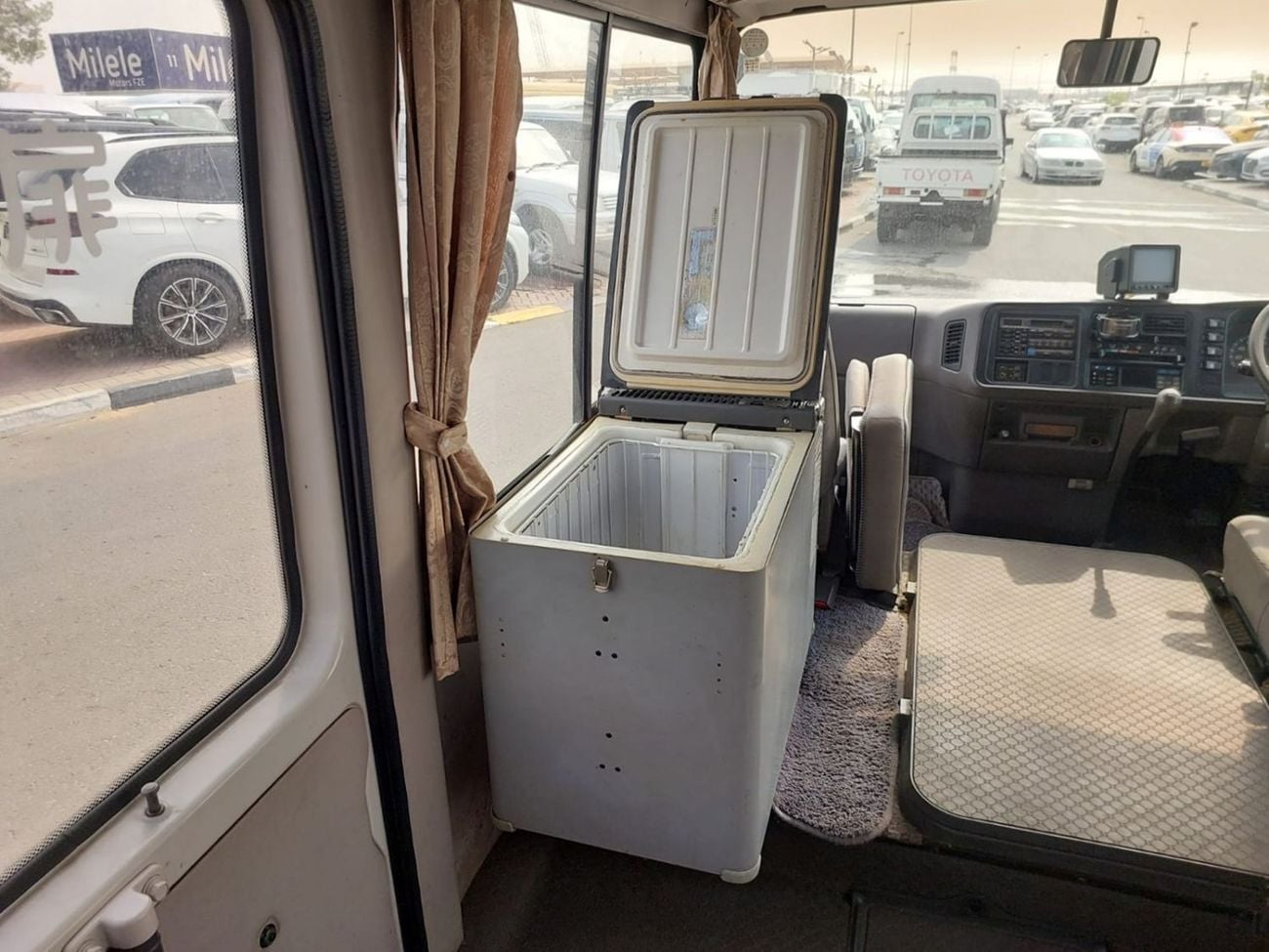 ميتسوبيشي روزا (RAMADAN OFFER) MITSUBISHI ROSA BUS RHD 1996 MODEL 3.9 L DIESEL MANUAL(PM40464)