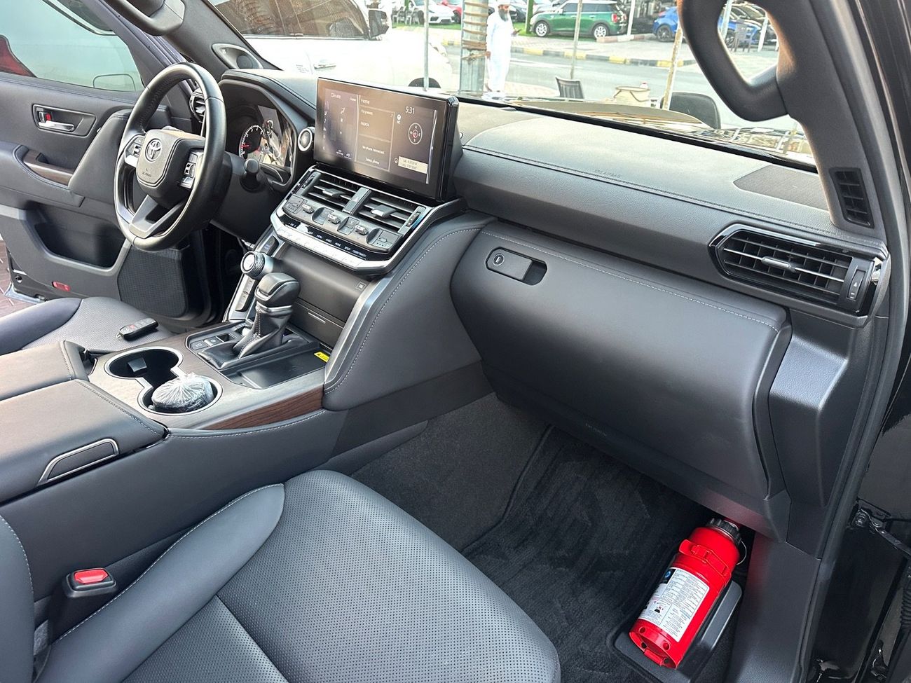 تويوتا لاند كروزر 