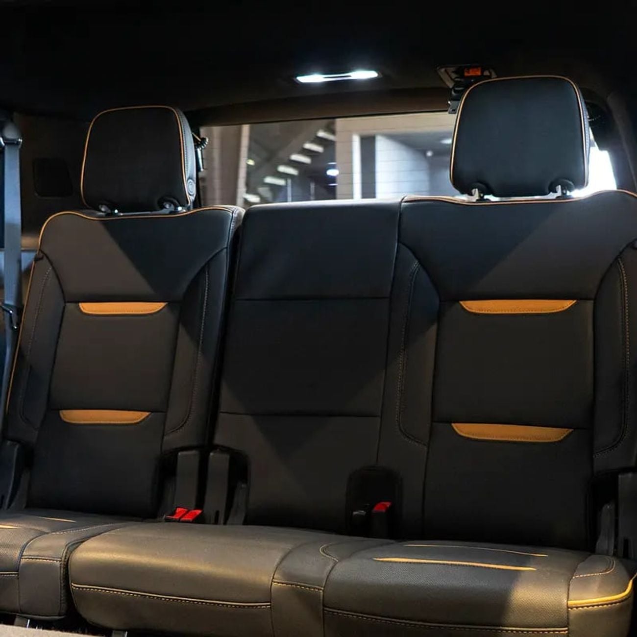 GMC Yukon AT4 4,407 P.M • 0% Downpayment • AT4 • Agency Warranty