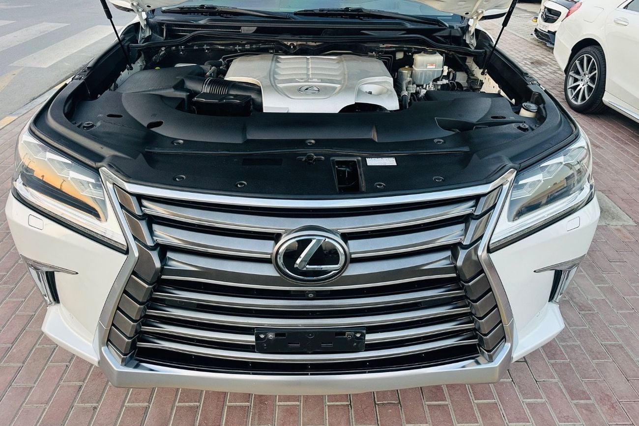 Lexus LX 570