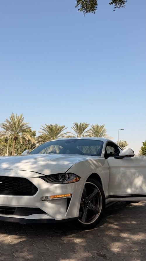 Ford Mustang GT California Special 5.0L (435 HP) Coupe A/T