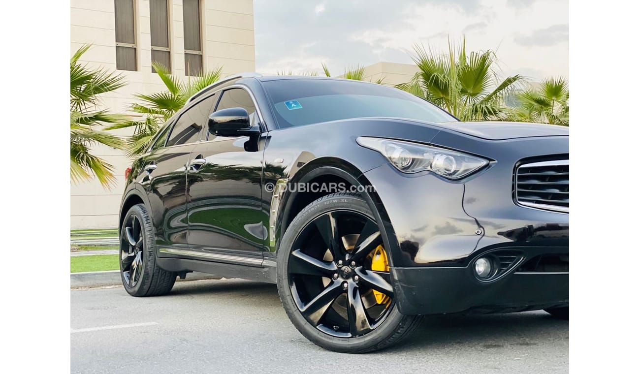 Infiniti FX50 INFINITI FX50 || GCC || 5.0 V8 || VERY WELL MAINTAINED