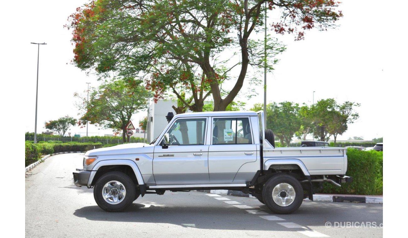 Toyota Land Cruiser Pick Up Double Cab LX Limited V8 4.5L Diesel MT 4x4