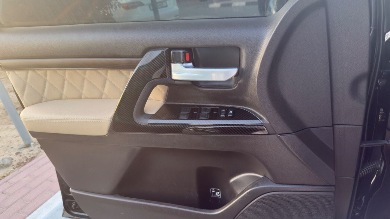 Toyota Land Cruiser GXR 4.0L (271 HP) 4WD