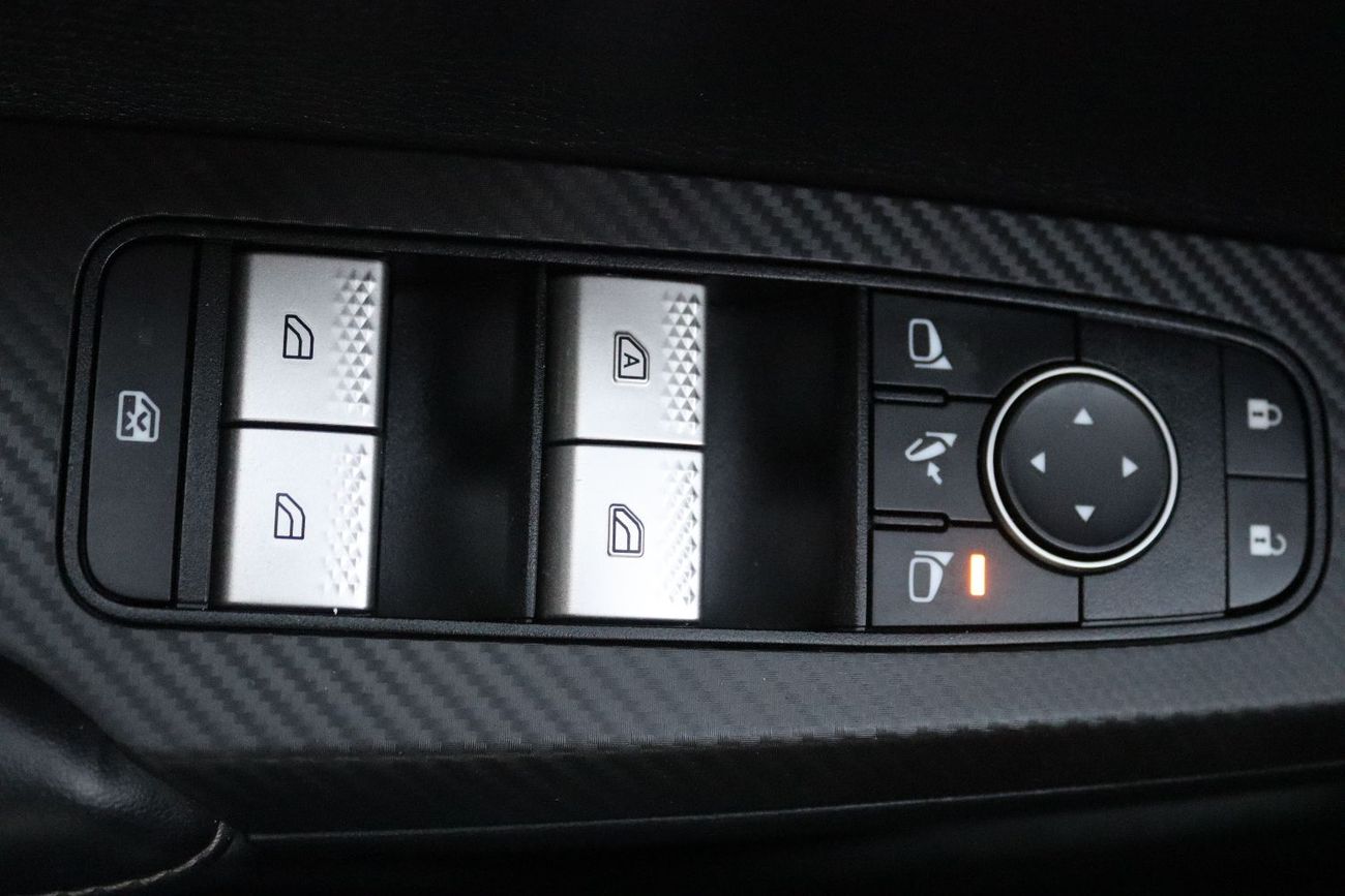 Mitsubishi Outlander GLS 2.4L Outlander 2023 - GCC - Accident-Free - 2.4L - Low Mileage - Excellent Condition