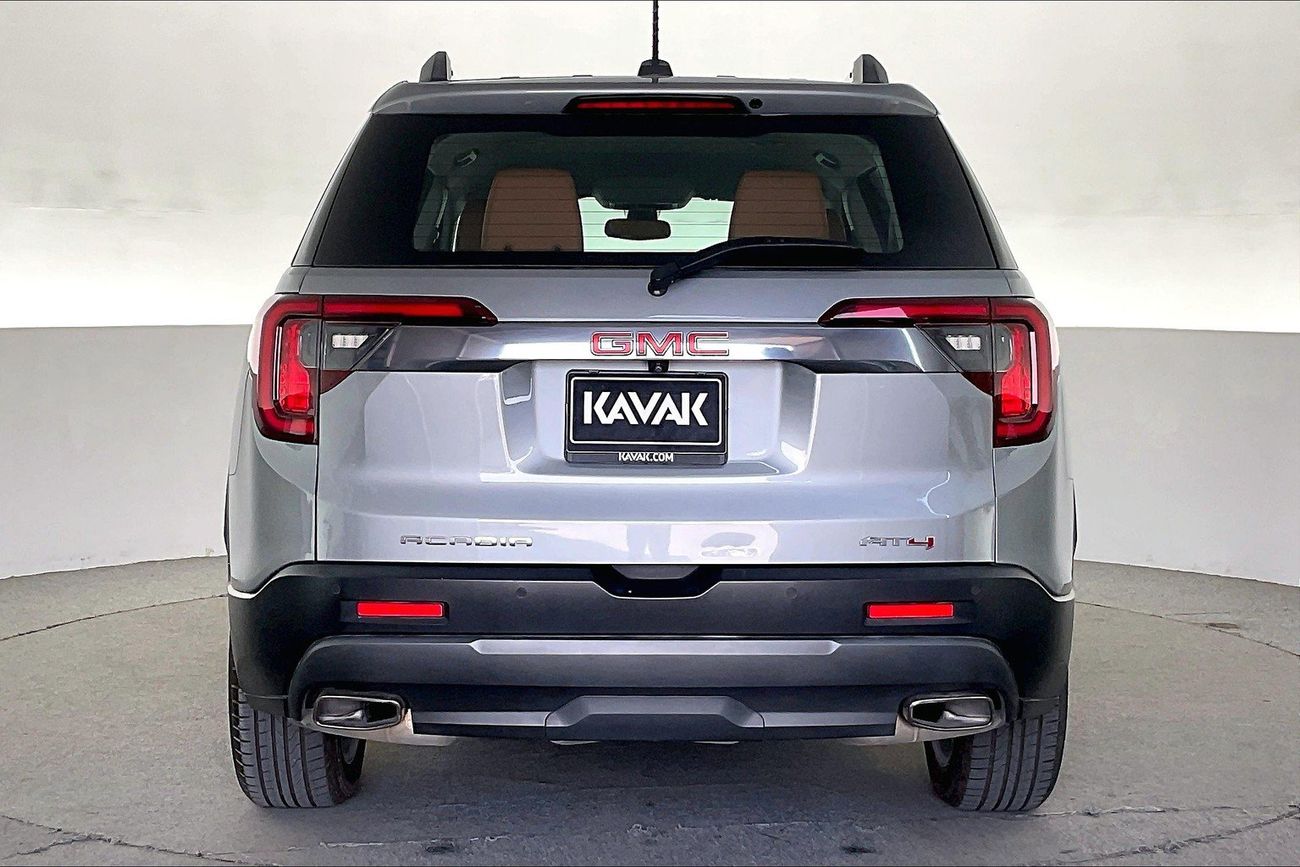 جي أم سي أكاديا AT4 | National Day Celebration | شامل الضمان | 0 ﺪﻔﻋﺓ ﺃﻮﻟﻯ