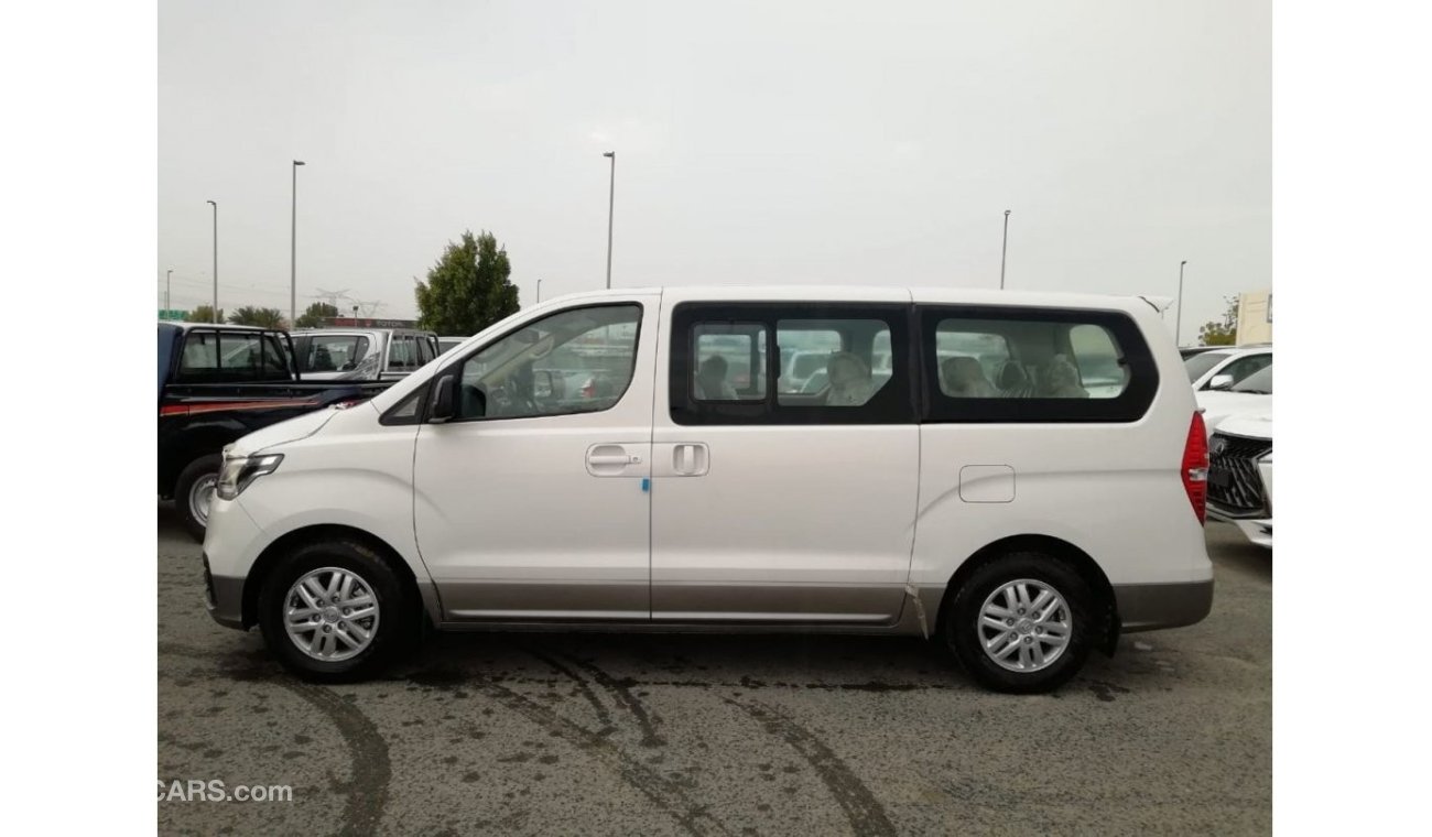 Hyundai H-1 Petrol 12 Seats Automatic For Export Only