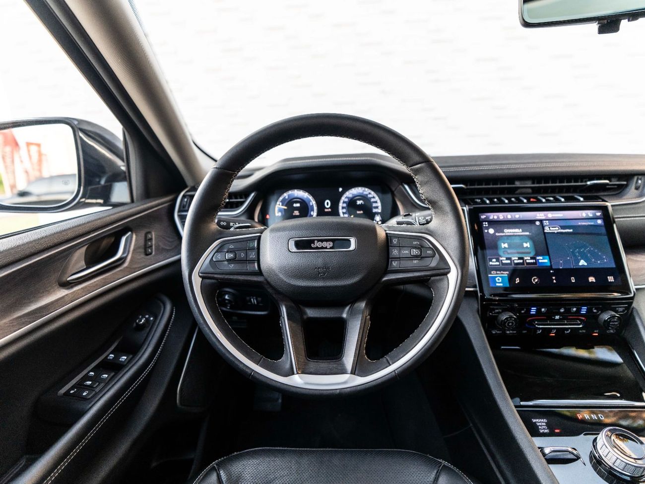 جيب جراند شيروكي L Limited 3.6L