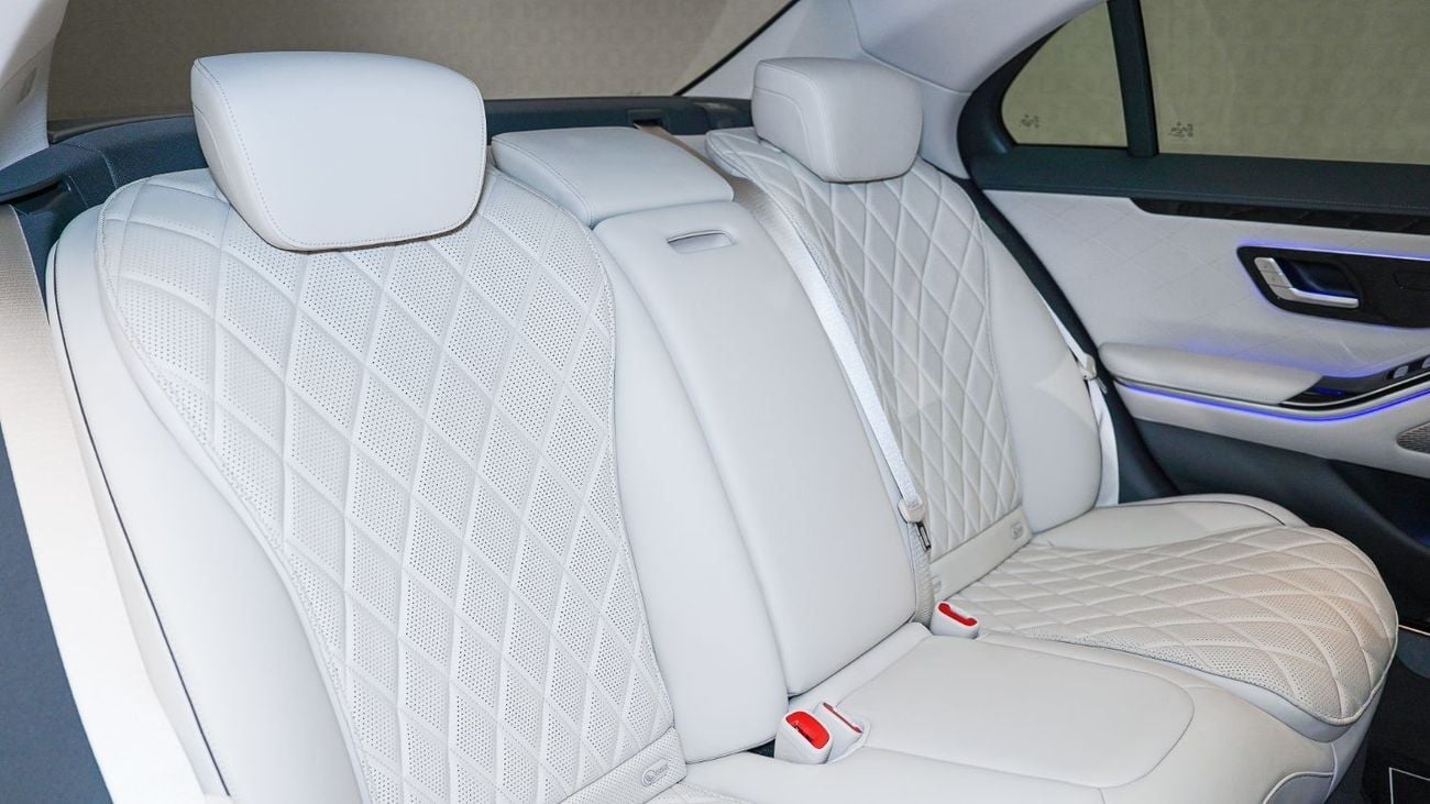 مرسيدس بنز S 500 AMG Line | AED 5,250 PM | Warranty Service Pack 2027, Super Low KM |