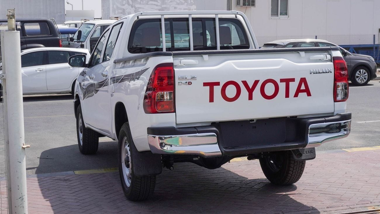 Toyota Hilux SGLX GL-2D  D-4D  2.4L Diesel