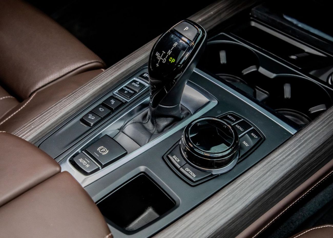 BMW X5 50i M Sport 4.4L 2,540x60 • 0% DP • 2018 BMW X5 50i XDrive M-Sport • Warranty Available • GCC •