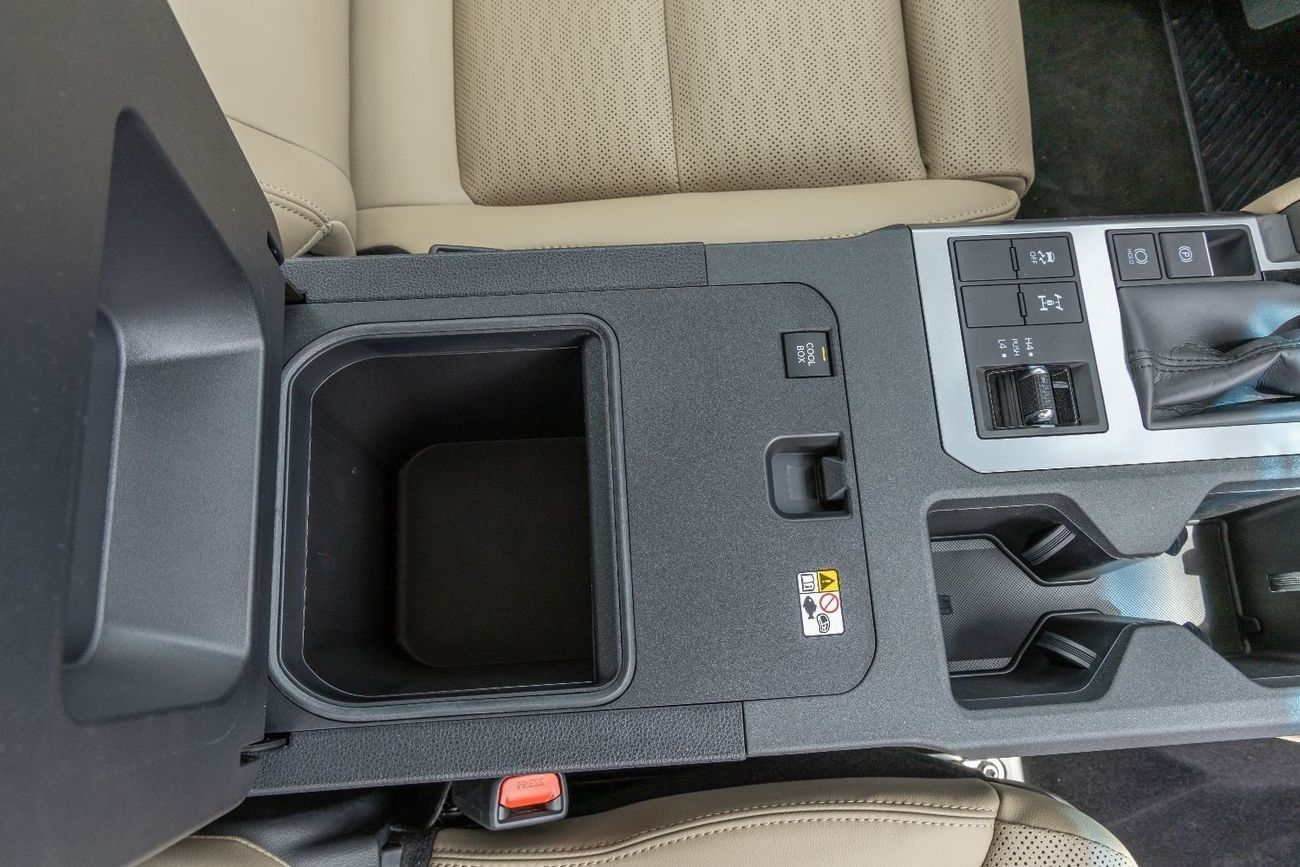 تويوتا برادو Toyota Prado VX-3 Petrol 2.4L 4WD - Black - 2025 (Export)