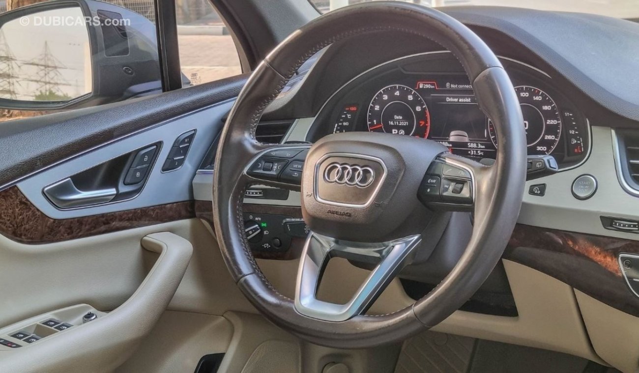 Audi Q7 S-Line 45TFSI Quattro 2016 | Agency Warranty/Service | GCC