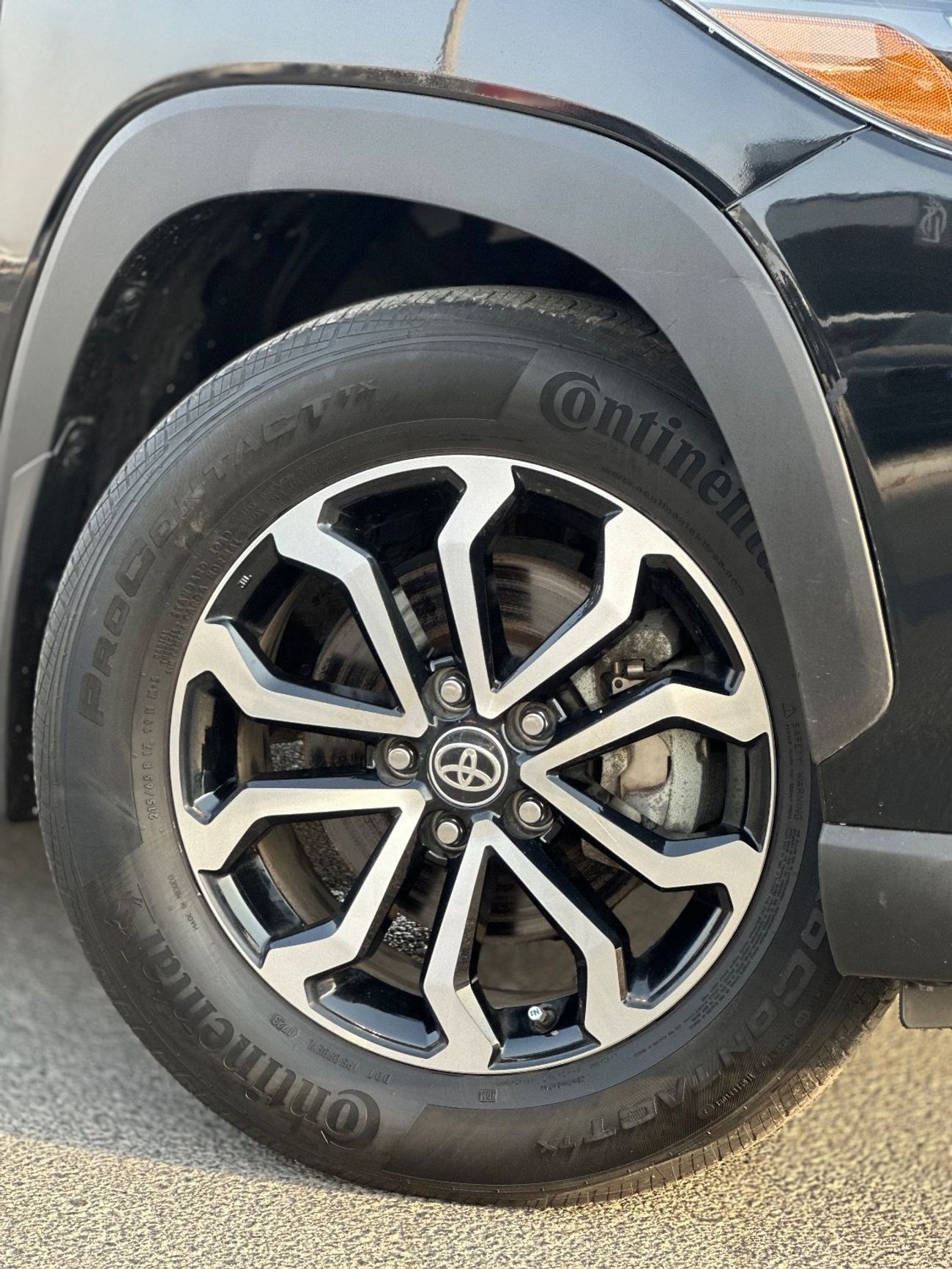 Toyota Corolla Cross Hybrid SE Full Option push start 2023