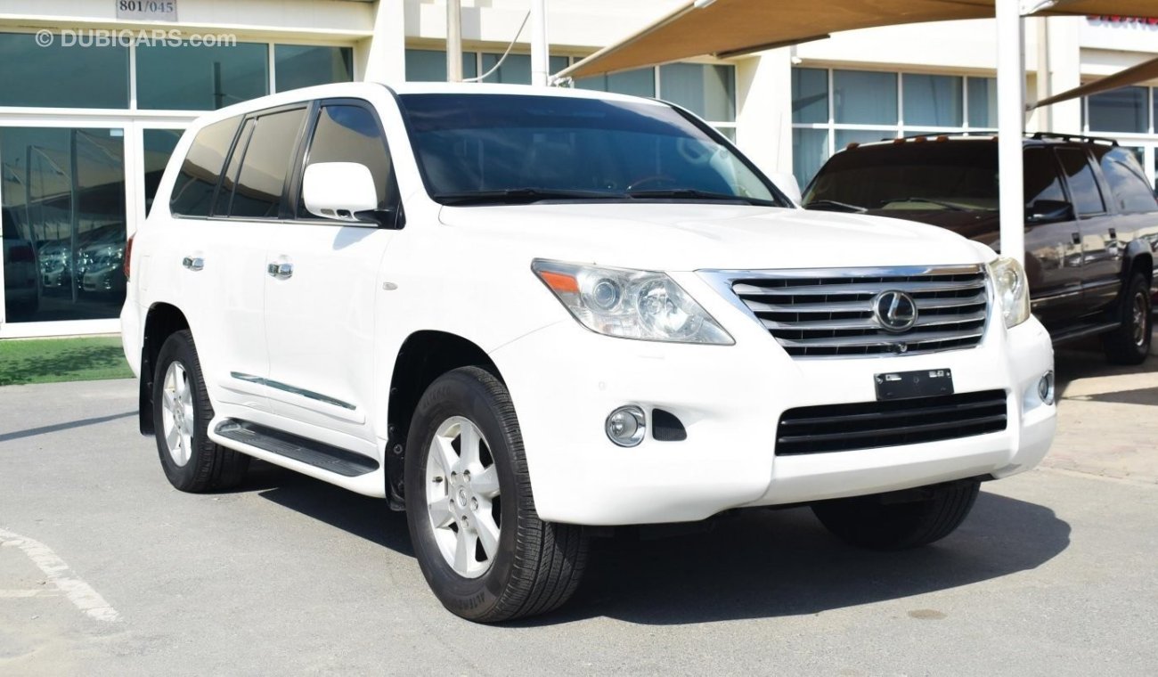 Lexus LX570